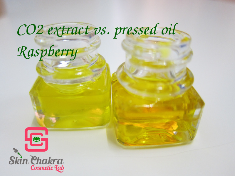 CO2 extract vs. pressed oil: Raspberry Raspberry CO2 extract in comparison to the oil