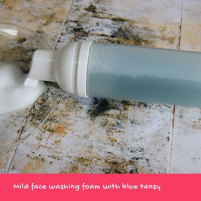 cleansing foam with blue tansy
